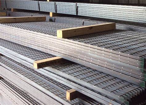 So sánh tính năng của các loại tấm sàn grating